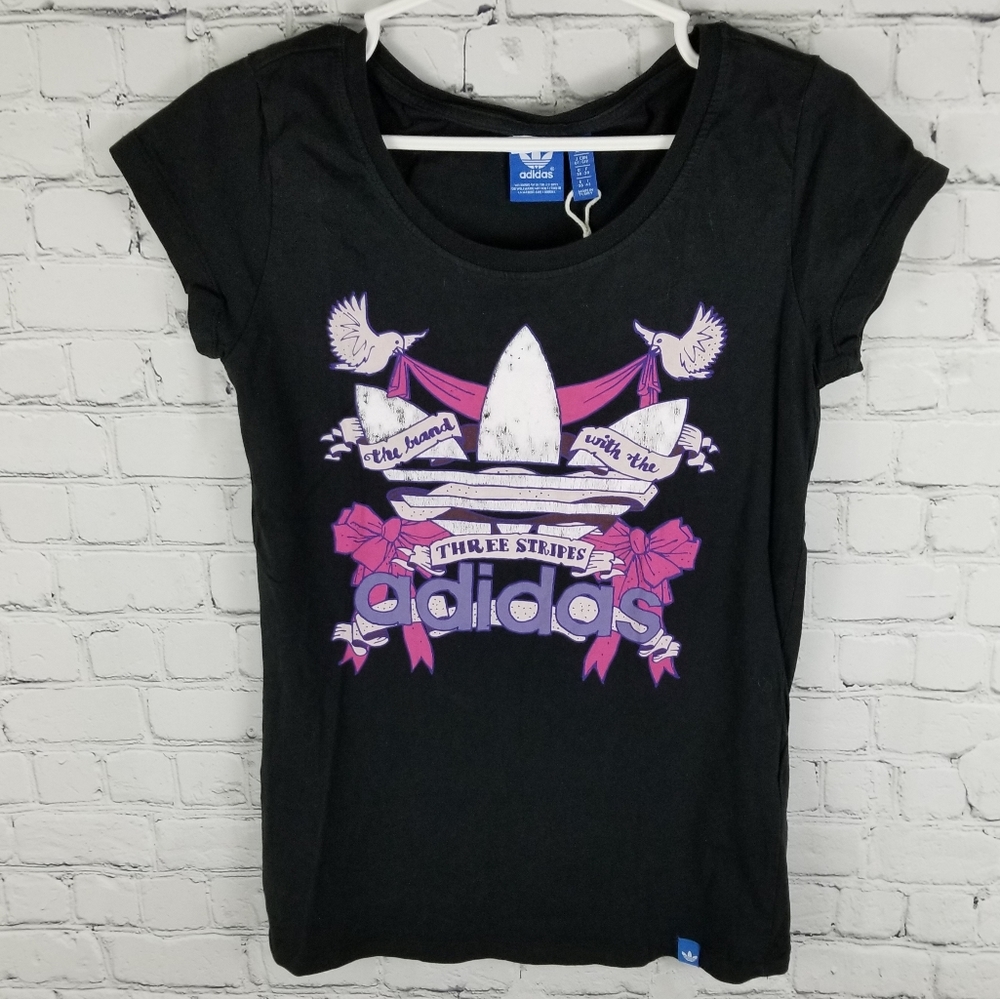 ADIDAS | short sleeve graphic 3 stripe trefoil top